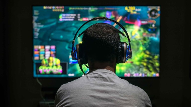 Online Gaming: Fueling the Digital Economy and Empowering the Next Generation