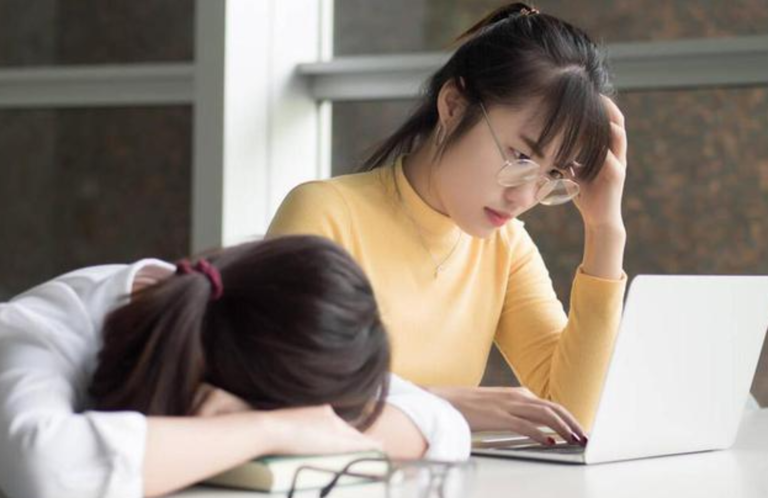 Get a Prestigious University Degree with Bao Xin Viec Today