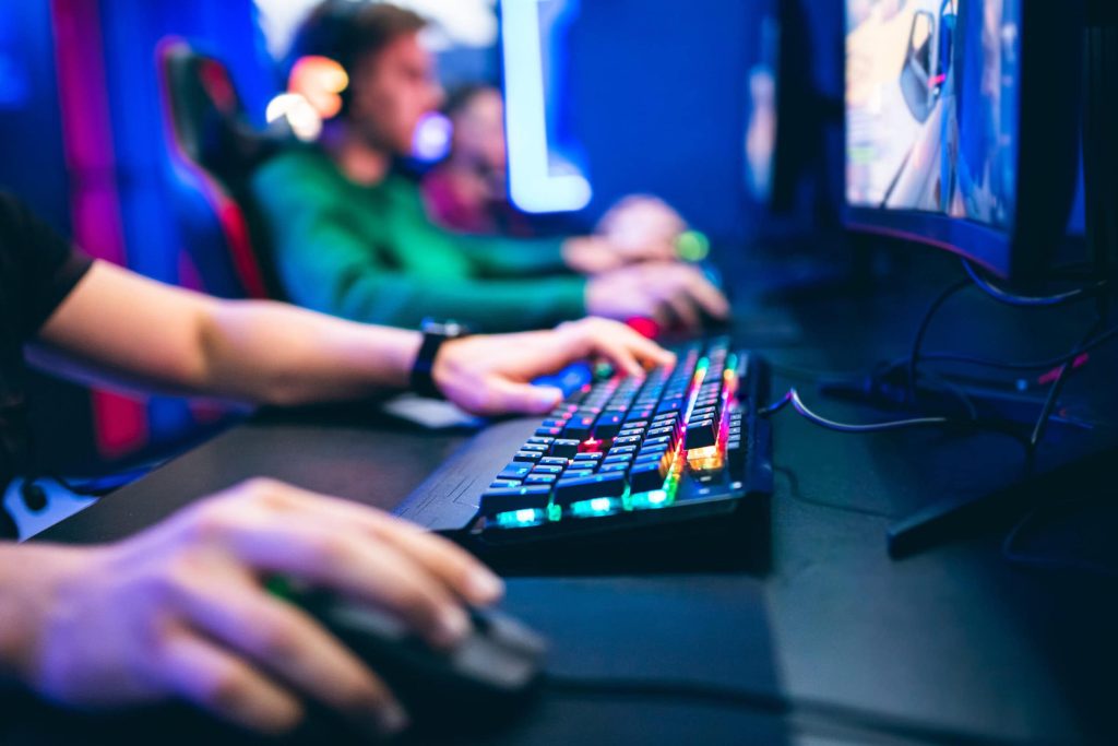 Gamers v Non Gamers scaled 1